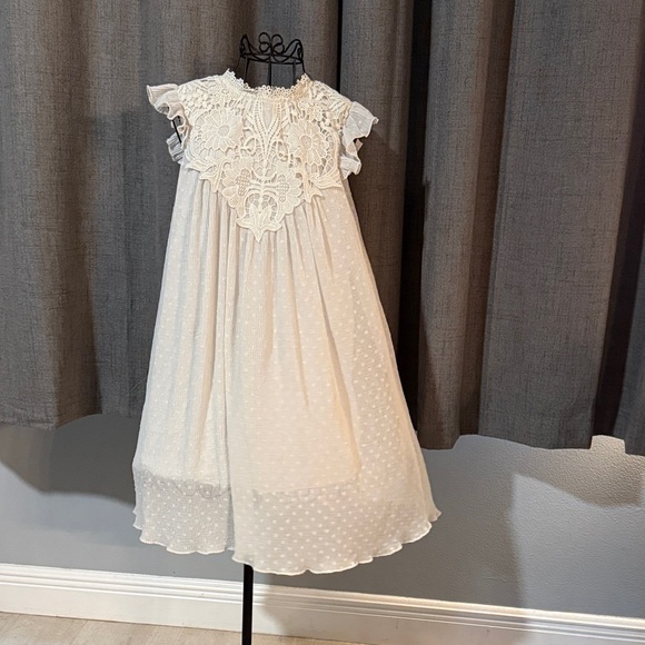 Zara Other - Zara Elegant Off White Gray-ish Lace Kids Dress